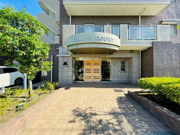 グラン・コート湘南茅ヶ崎(エントランス)