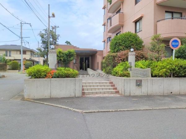 ディアハイム茅ヶ崎(エントランス)