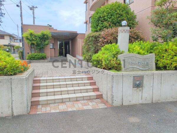 ディアハイム茅ヶ崎(エントランス)