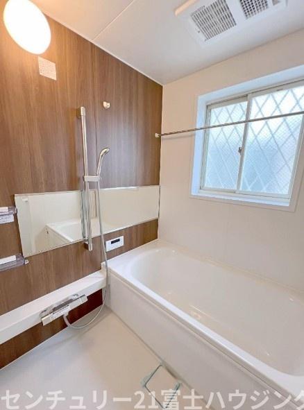 茅ヶ崎市東海岸北5丁目　中古戸建