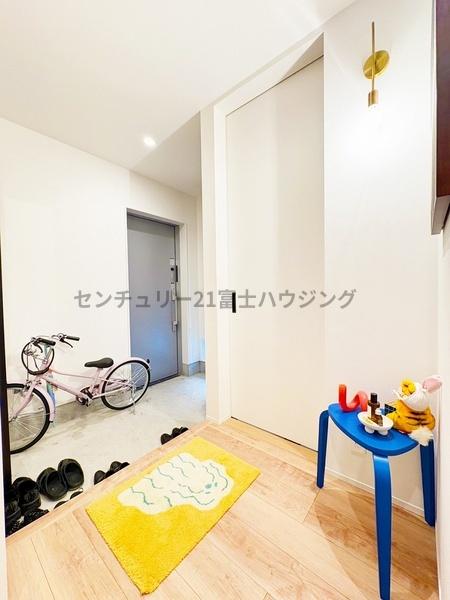 茅ヶ崎市小和田１丁目の中古一戸建て