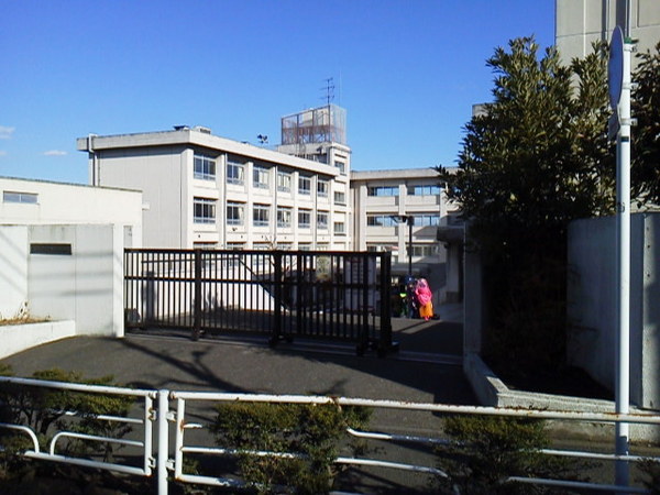 湘南ライフタウン城山住宅10号棟(藤沢市立小糸小学校)
