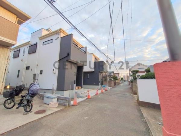 藤沢市辻堂元町5丁目1期　新築戸建1号棟　全2棟