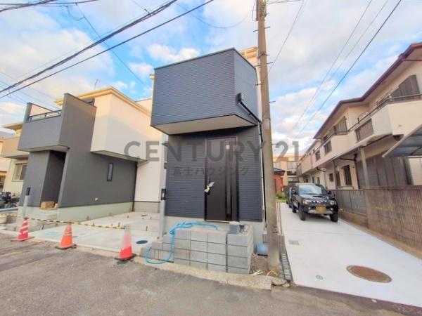 藤沢市辻堂元町5丁目1期　新築戸建2号棟　全2棟