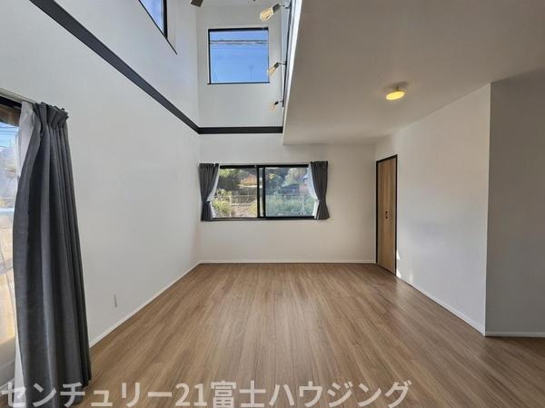 逗子市久木５丁目の中古一戸建て