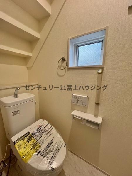 茅ヶ崎市松が丘2丁目　新築戸建1号棟　全2棟
