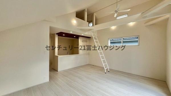 茅ヶ崎市松が丘2丁目　新築戸建1号棟　全2棟