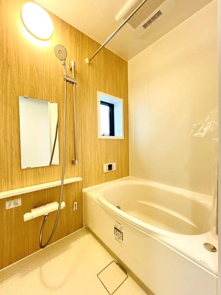 藤沢市本町3丁目1816番　新築戸建A号棟　全3棟