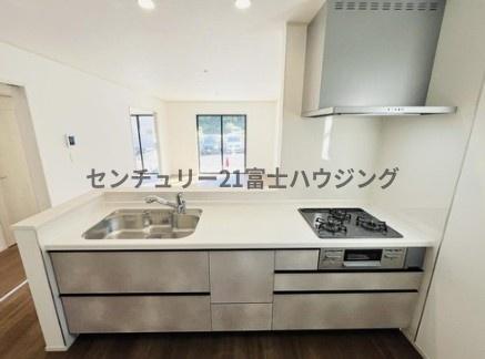 藤沢市大庭5428番　新築A号棟　全2棟