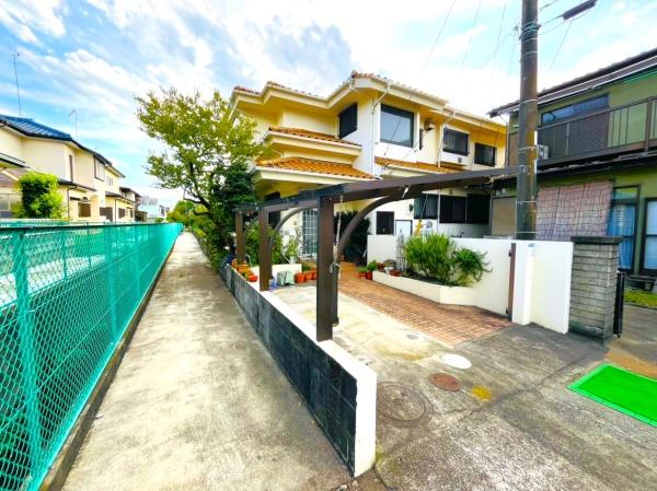 伊勢原市桜台4丁目　条件無売地　全1区画
