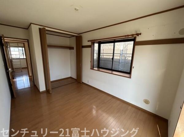 藤沢市鵠沼海岸４丁目の中古一戸建て