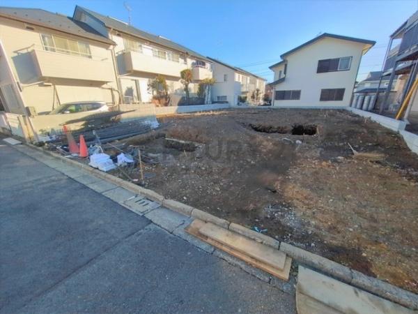 藤沢市湘南台606③　新築1号棟　全3棟