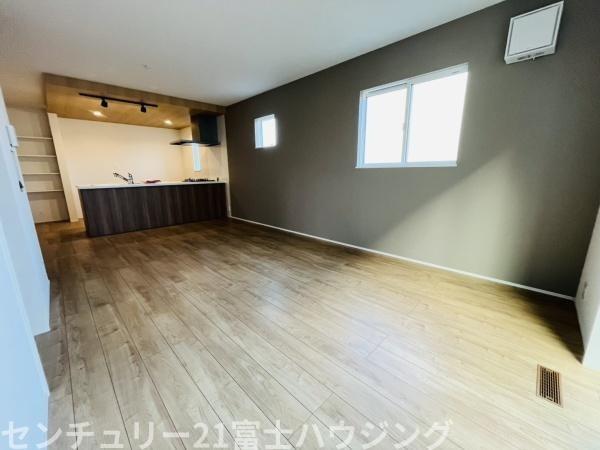 茅ヶ崎市萩園第1期　新築2号棟　全2棟