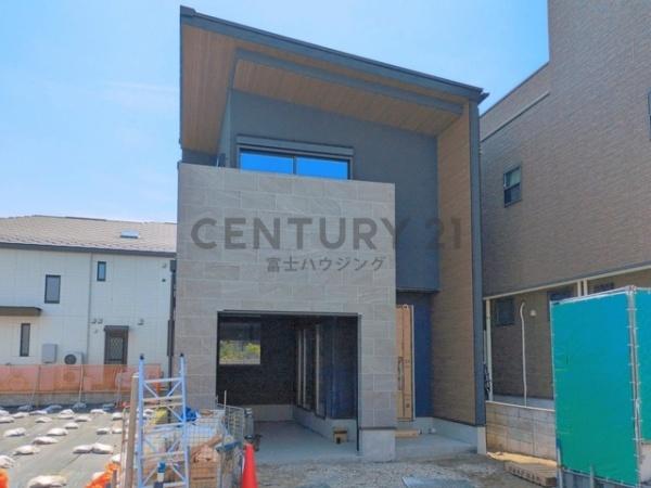 茅ヶ崎市浜竹3丁目　新築戸建　全1棟