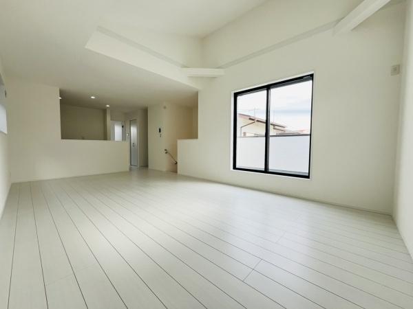茅ヶ崎市浜之郷2期　新築戸建1号棟　全2棟