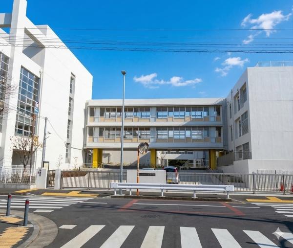 横浜市泉区緑園７丁目の土地(横浜市立緑園義務教育学校)