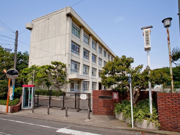 藤沢市円行１丁目の中古一戸建て(藤沢市立天神小学校)