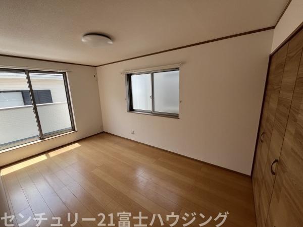 茅ヶ崎市菱沼２丁目の中古一戸建て