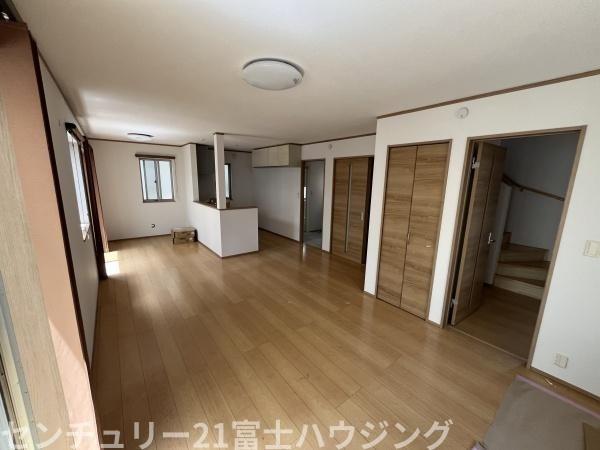 茅ヶ崎市菱沼2丁目　中古戸建