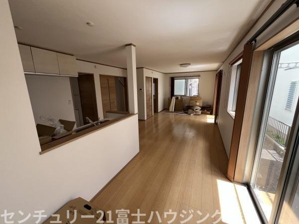 茅ヶ崎市菱沼2丁目　中古戸建