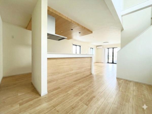平塚市東真土４丁目の中古一戸建て