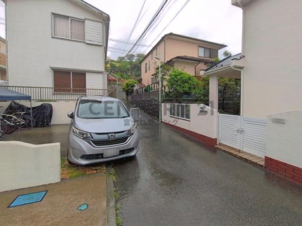藤沢市片瀬２丁目の中古一戸建て