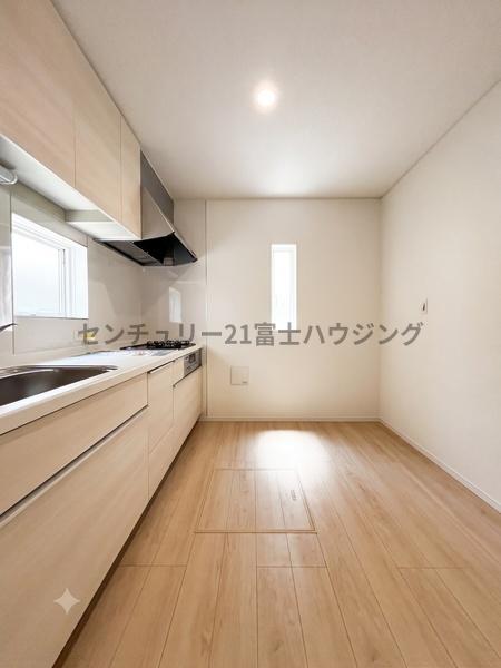 藤沢市城南第6(1期)　新築5号棟　全7棟