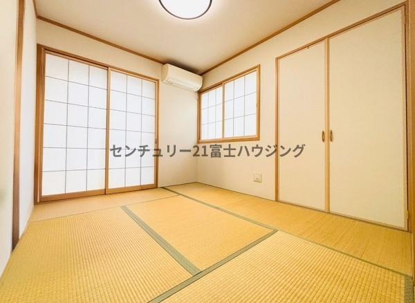 藤沢市円行１丁目の中古一戸建て