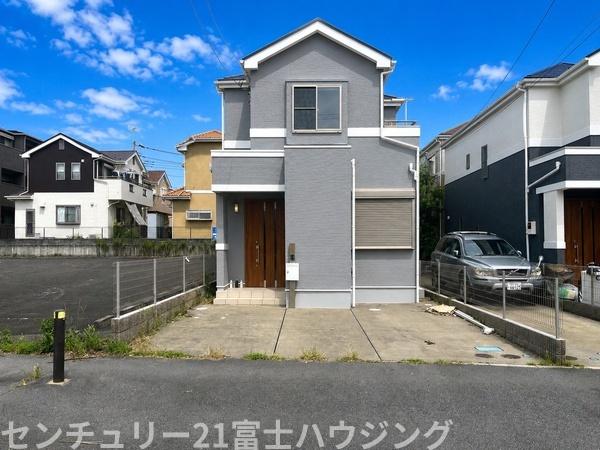 藤沢市円行１丁目の中古一戸建て