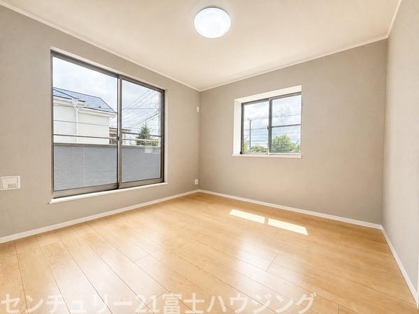 藤沢市円行１丁目の中古一戸建て