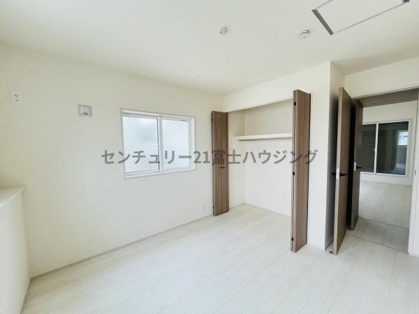 茅ヶ崎市東海岸南6丁目　新築2号棟　全3棟