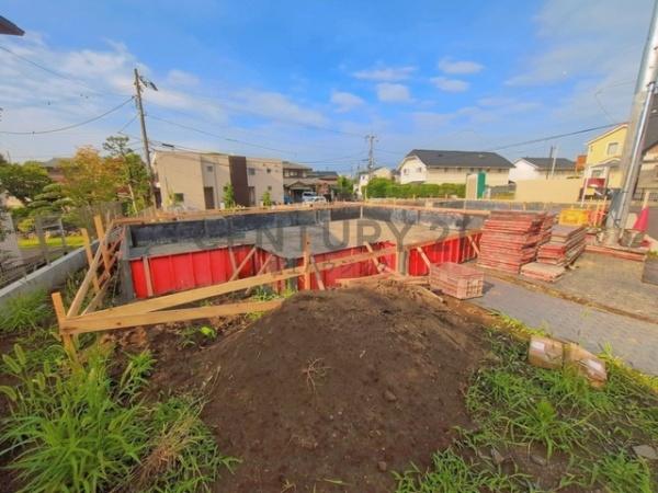 藤沢市羽鳥3丁目1032番　新築戸建B号棟　全5棟