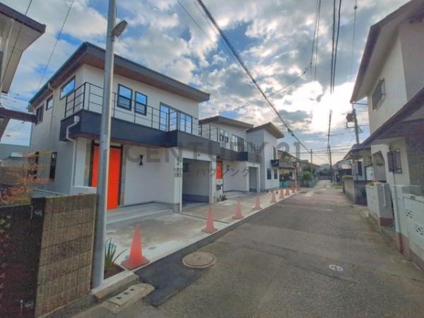 藤沢市羽鳥2丁目　新築戸建2号棟　全3棟