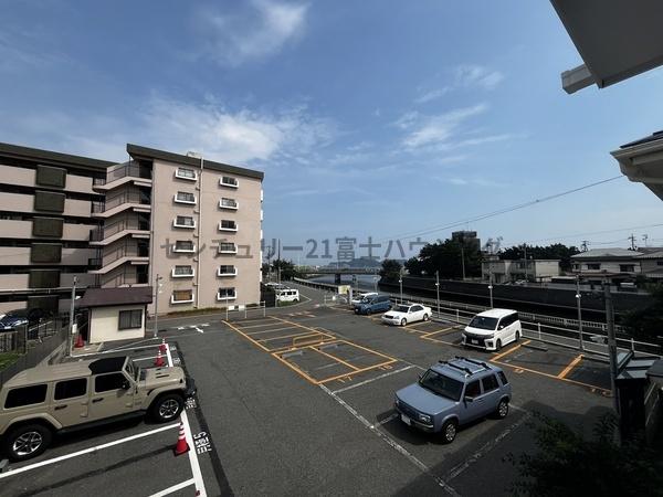 藤沢市鵠沼海岸３丁目の中古一戸建て
