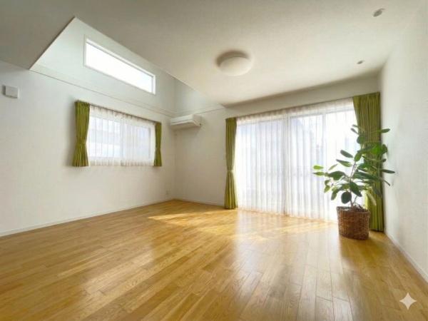 藤沢市片瀬山５丁目の中古一戸建て