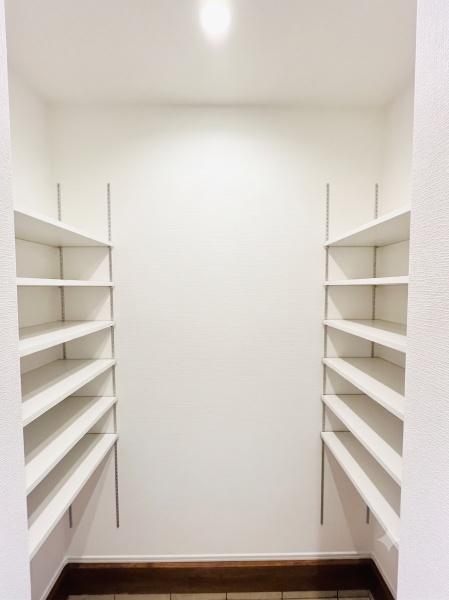 藤沢市白旗4丁目　新築戸建　全1棟
