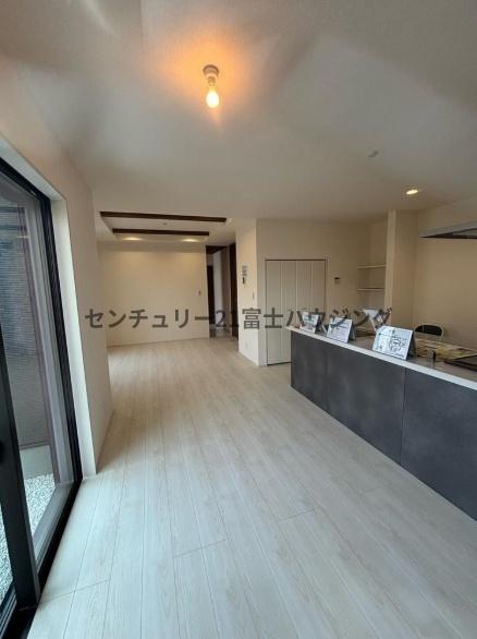 茅ヶ崎市堤　新築1号棟　全1棟