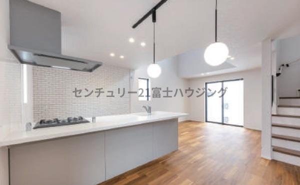 藤沢市辻堂6丁目　新築2号棟　全3棟