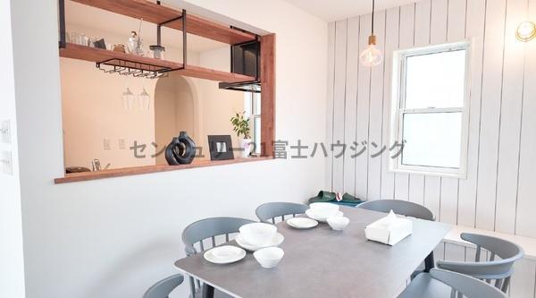 茅ヶ崎市浜竹４丁目の中古一戸建て