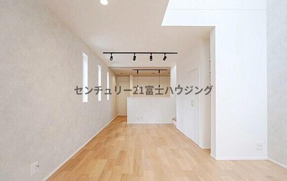 茅ヶ崎市南湖613　新築戸建　全1棟