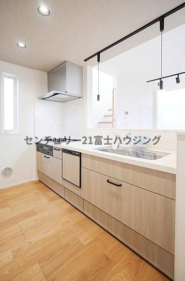 茅ヶ崎市南湖613　新築戸建　全1棟