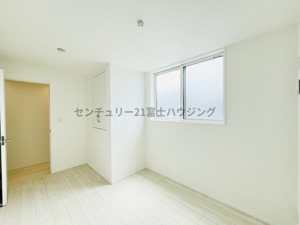 茅ヶ崎市十間坂２丁目の新築一戸建