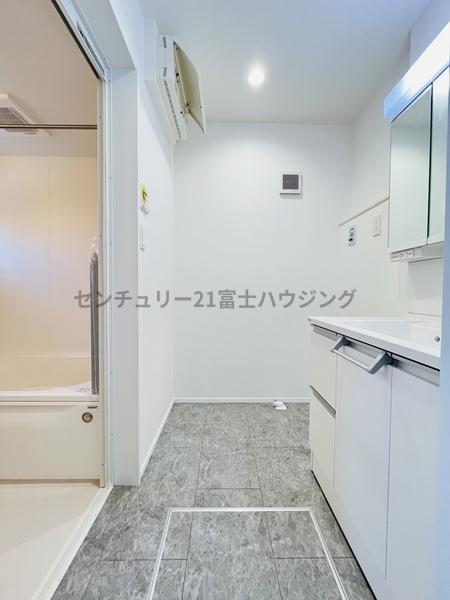 茅ヶ崎市十間坂２丁目の新築一戸建