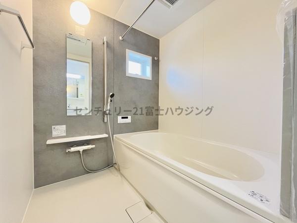 茅ヶ崎市十間坂２丁目の新築一戸建