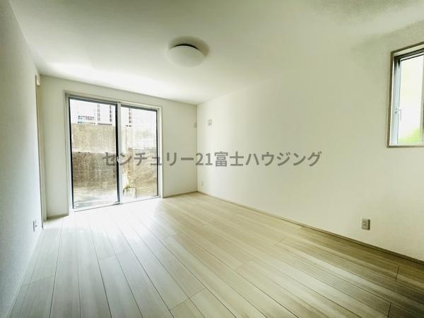 茅ヶ崎市富士見町　新築戸建D号棟