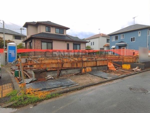 茅ヶ崎市松風台　新築戸建1号棟　全2棟
