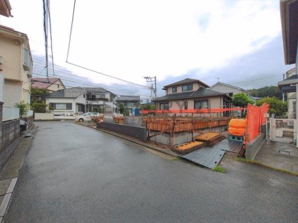 茅ヶ崎市松風台　新築戸建1号棟　全2棟