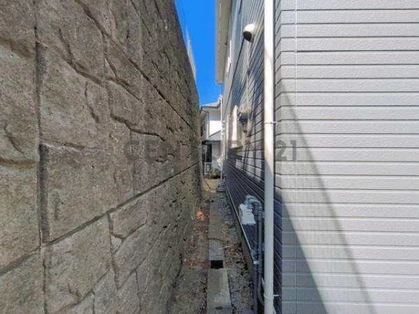 藤沢市本藤沢２丁目の中古一戸建て
