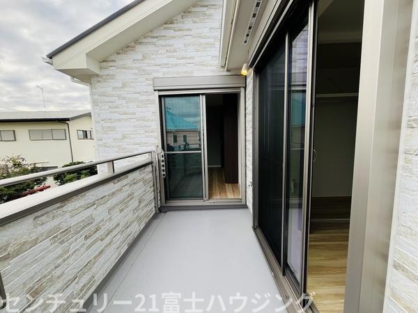 茅ヶ崎市下町屋2丁目　新築戸建　全1棟