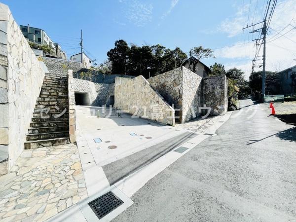 鎌倉市極楽寺１丁目の土地